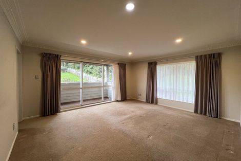Photo of property in 6 Albertine Place, Greenhithe, Auckland, 0632