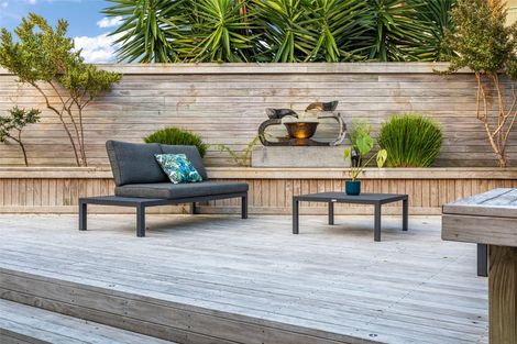 Photo of property in 259 Alec Craig Way, Gulf Harbour, Whangaparaoa, 0930