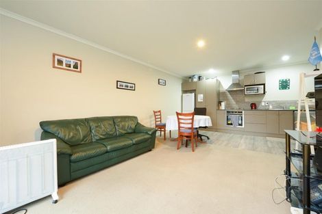 Photo of property in 68a Cameron Road, Hamilton East, Hamilton, 3216