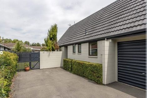 Photo of property in 77a Abberley Crescent, St Albans, Christchurch, 8014