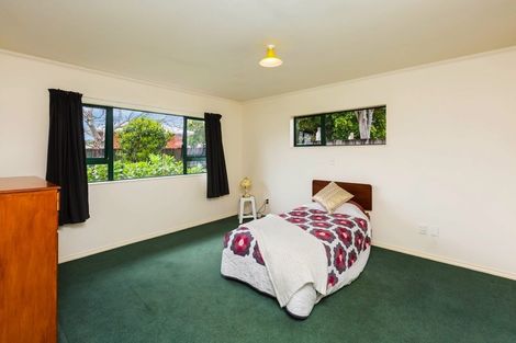 Photo of property in 20a Oxford Crescent, Ebdentown, Upper Hutt, 5018
