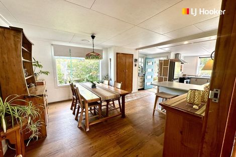 Photo of property in 1 Kowhai Street, Ravensbourne, Dunedin, 9022