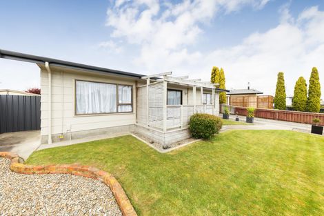 Photo of property in 64 Herbert Avenue, Cloverlea, Palmerston North, 4412