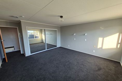Photo of property in 22 Motuoapa Place, Kelvin Grove, Palmerston North, 4414
