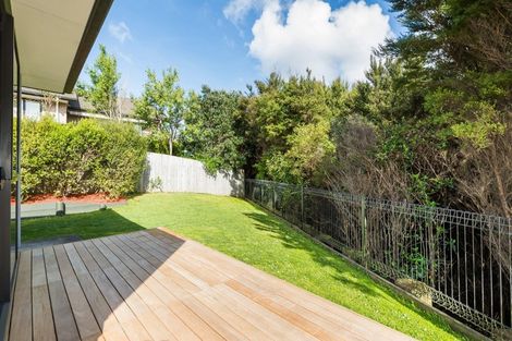 Photo of property in 7 Northbrook Close, Greenhithe, Auckland, 0632