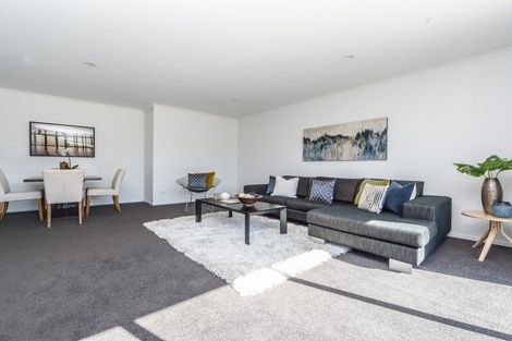 Photo of property in 2 Garnett Avenue, Forest Lake, Hamilton, 3200