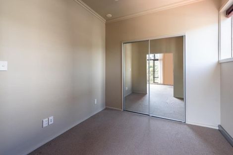 Photo of property in Atrium Towers, 154 The Terrace, Wellington Central, Wellington, 6011