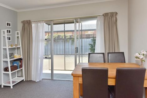 Photo of property in 3/12 Rutherford Street, Woolston, Christchurch, 8023