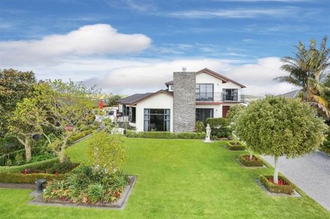 Photo of property in 24 Grace James Road, Pukekohe, 2120