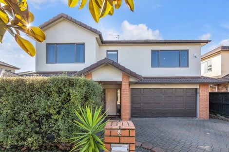 Photo of property in 4 Bridgefield Crescent, Flat Bush, Auckland, 2016