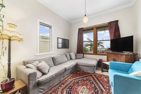 Photo of property in 7 Fairview Crescent, Kelburn, Wellington, 6012