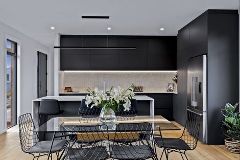 Photo of property in 23 Soudley Court, Jacks Point, Queenstown, 9371