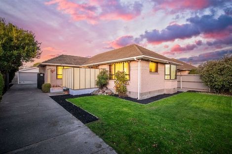 Photo of property in 24 Appleby Crescent, Burnside, Christchurch, 8053