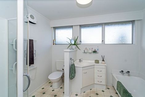 Photo of property in 11 Kitchener Street, Lansdowne, Masterton, 5810