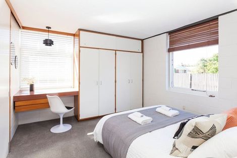 Photo of property in 21 Newbridge Place, Ilam, Christchurch, 8041