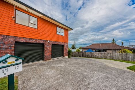 Photo of property in 15 Clearview Heights, Ranui, Auckland, 0612