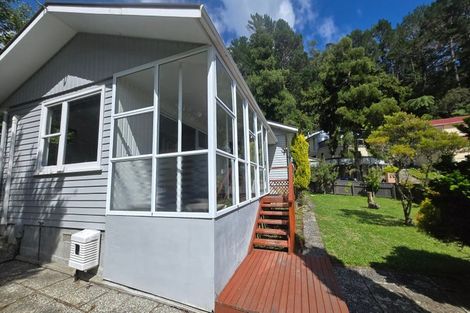 Photo of property in 470e Stokes Valley Road, Stokes Valley, Lower Hutt, 5019