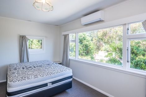 Photo of property in 16 Wharemauku Road, Raumati Beach, Paraparaumu, 5032