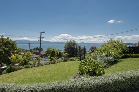 Photo of property in 63 Harbour View Road, Omokoroa, 3114