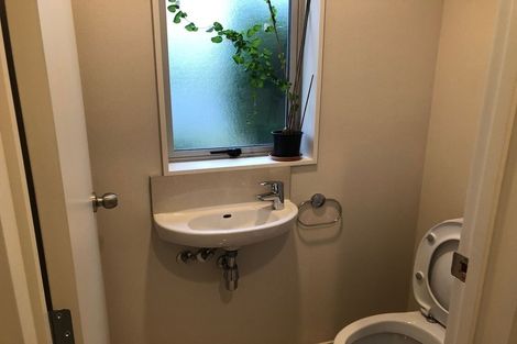 Photo of property in 96 Flat Bush School Road, Flat Bush, Auckland, 2019