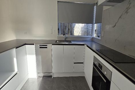 Photo of property in 2/24 Wylie Avenue, Sunnynook, Auckland, 0620