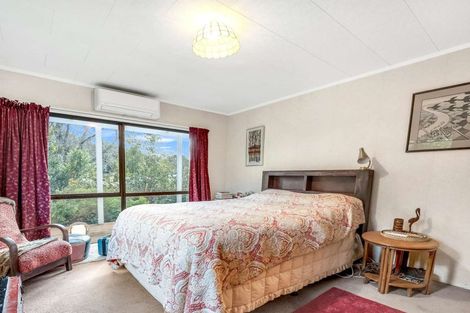 Photo of property in 11 Oxford Road, Lake Rotoma, Rotorua, 3074