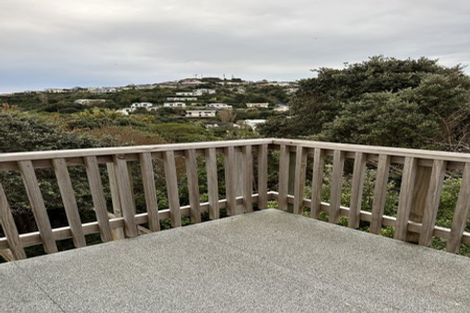 Photo of property in 6 Walker Avenue, Paremata, Porirua, 5026