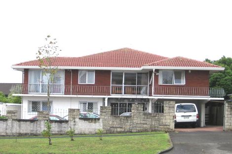 Photo of property in 4255 Great North Road, Glendene, Auckland, 0602