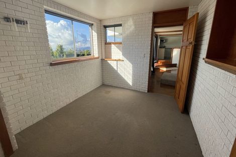 Photo of property in 4 Speedy Crescent, Hillcrest, Auckland, 0627