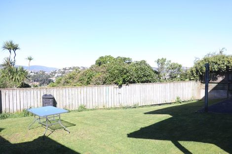 Photo of property in 80 Akaroa Drive, Maupuia, Wellington, 6022