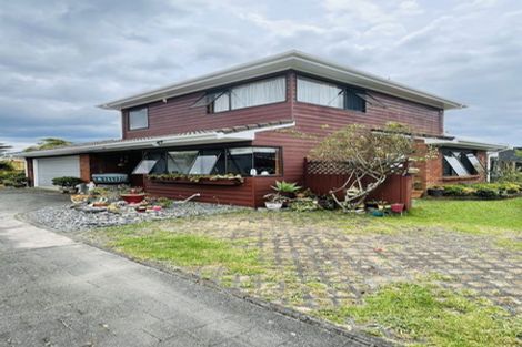 Photo of property in 1/89 Royal View Road, Te Atatu South, Auckland, 0610