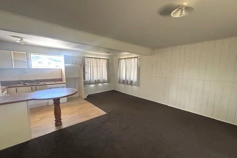 Photo of property in 38 Brentford Place, Manurewa, Auckland, 2102