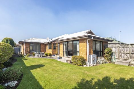 Photo of property in 112 Harewood Road, Papanui, Christchurch, 8053