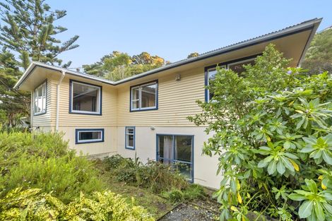 Photo of property in 11 Rangiora Avenue, Kaiwharawhara, Wellington, 6035