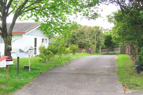 Photo of property in 11 Seakens Way, Glen Eden, Auckland, 0602