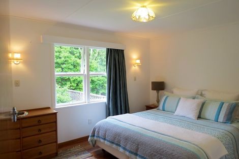 Photo of property in 50 Pagitt Street, Coromandel, 3506