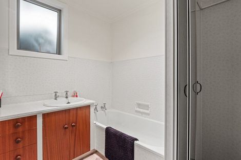 Photo of property in 52 Oregon Drive, Kelvin Heights, Queenstown, 9300