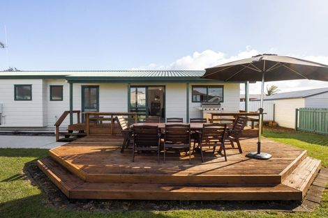 Photo of property in 18 Rosehill Place, Nawton, Hamilton, 3200