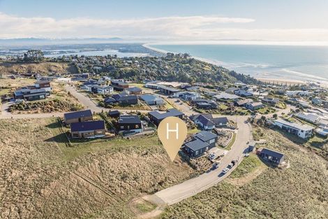 Photo of property in 6 Oxenhope Road, Richmond Hill, Christchurch, 8081