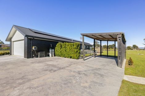 Photo of property in 18 Ashgrove Lane, Ashhurst, Palmerston North, 4470