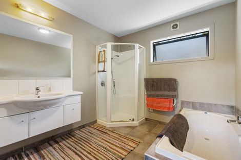 Photo of property in 185 Stone Street, Wanaka, 9305