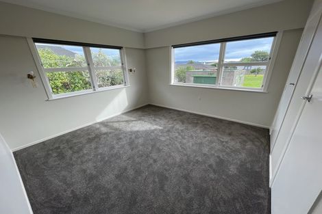 Photo of property in 222 Te Atatu Road, Te Atatu South, Auckland, 0610