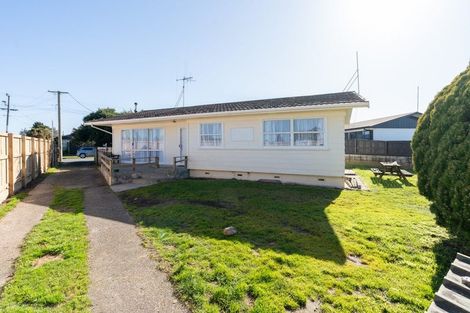 Photo of property in 48 Mears Road, St Andrews, Hamilton, 3200