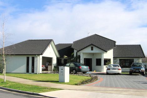 Photo of property in 16 Cranmore Avenue, Huntington, Hamilton, 3210