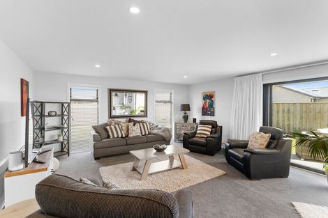 Photo of property in 7 Boyce Lane, Amberley, 7410