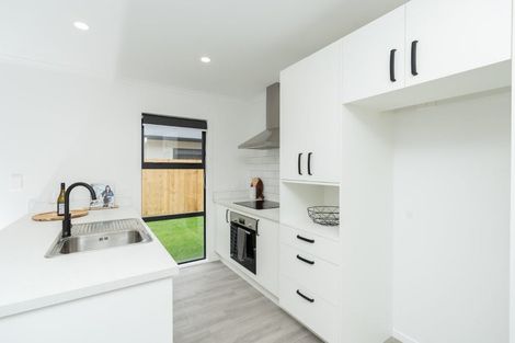 Photo of property in 2/6 Garrick Place, Beerescourt, Hamilton, 3200