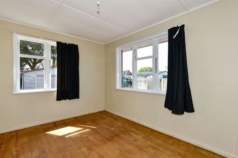 Photo of property in 7 Carisbrooke Street, Aranui, Christchurch, 8061