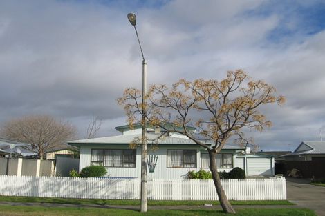 Photo of property in 32 Duckworth Crescent, Greenmeadows, Napier, 4112
