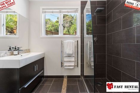 Photo of property in 2/612 East Coast Road, Pinehill, Auckland, 0630