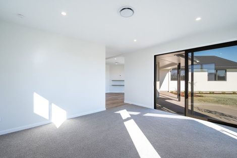 Photo of property in 38 Hallmark Drive, Hope, Richmond, 7020